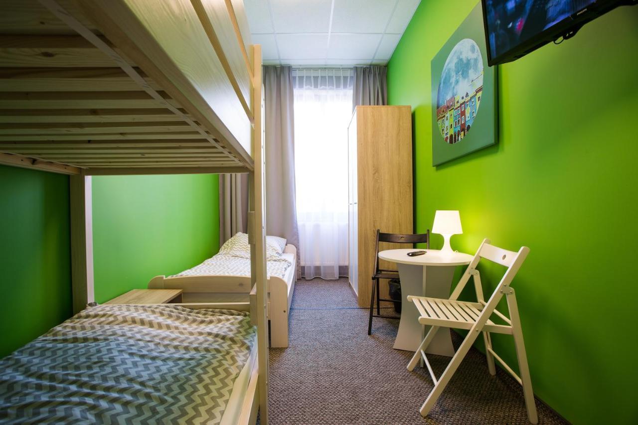 Moon Hostal